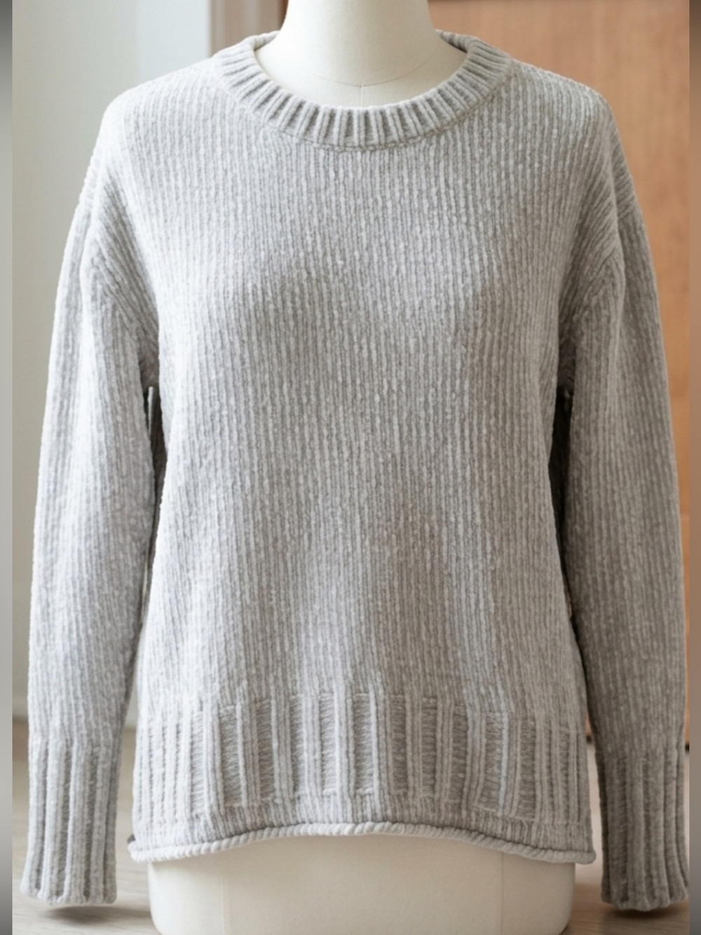 Cynthia Rowley Light Gray Ribbed Crewneck Sweater